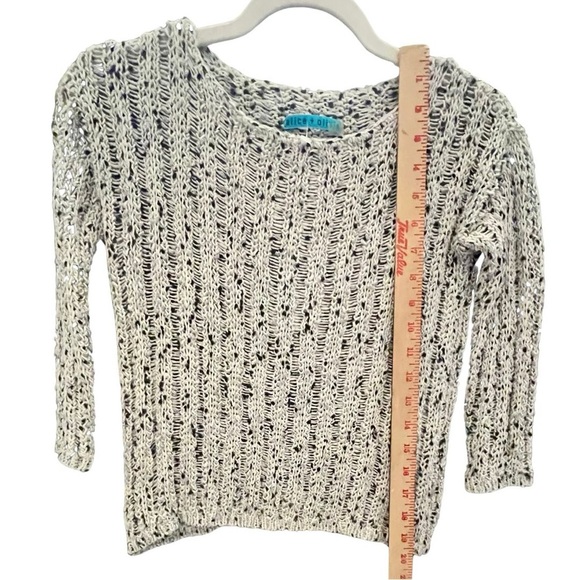 Alice + Olivia Black and White Crew Neck Sweater Cable Knit - Picture 5 of 5